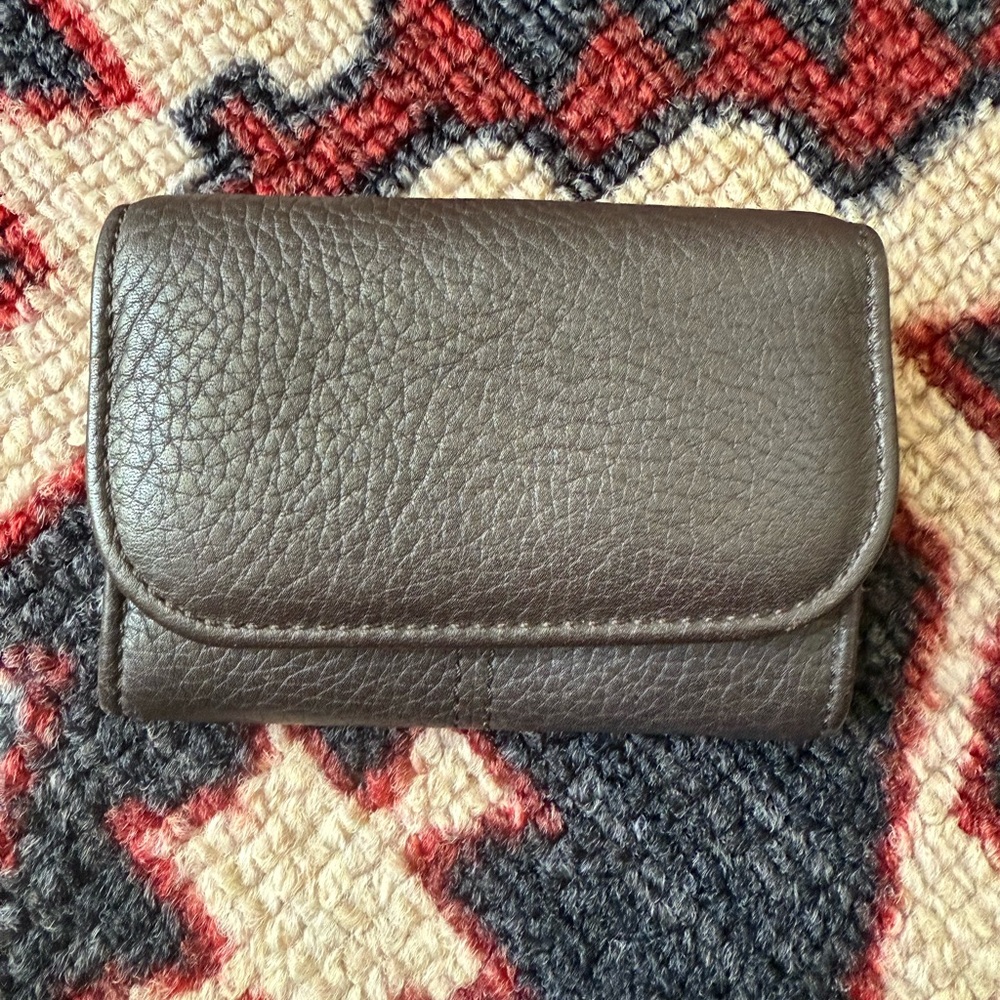 Rare vintage Coach wallet with removable key chain.